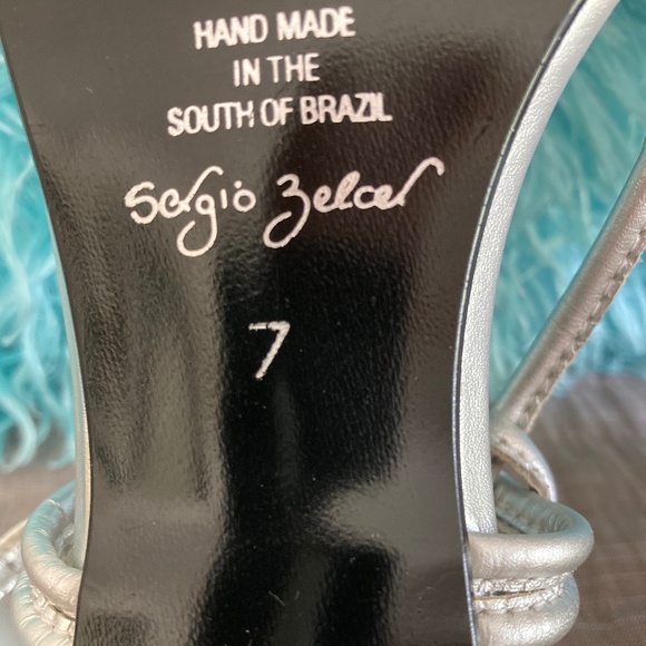 Hand Made in Brazil Thong Sandal w Buckle Strap - Picture 9 of 12